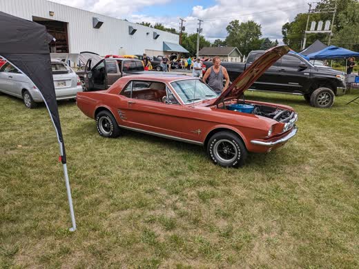 Honest Auto Repair Car Show 2023 photo 31