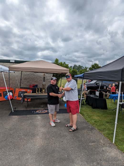 Honest Auto Repair Car Show 2023 photo 47