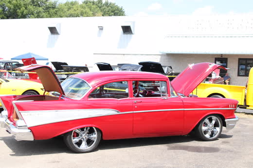 Honest Auto Repair Car Show 2024 photo 39